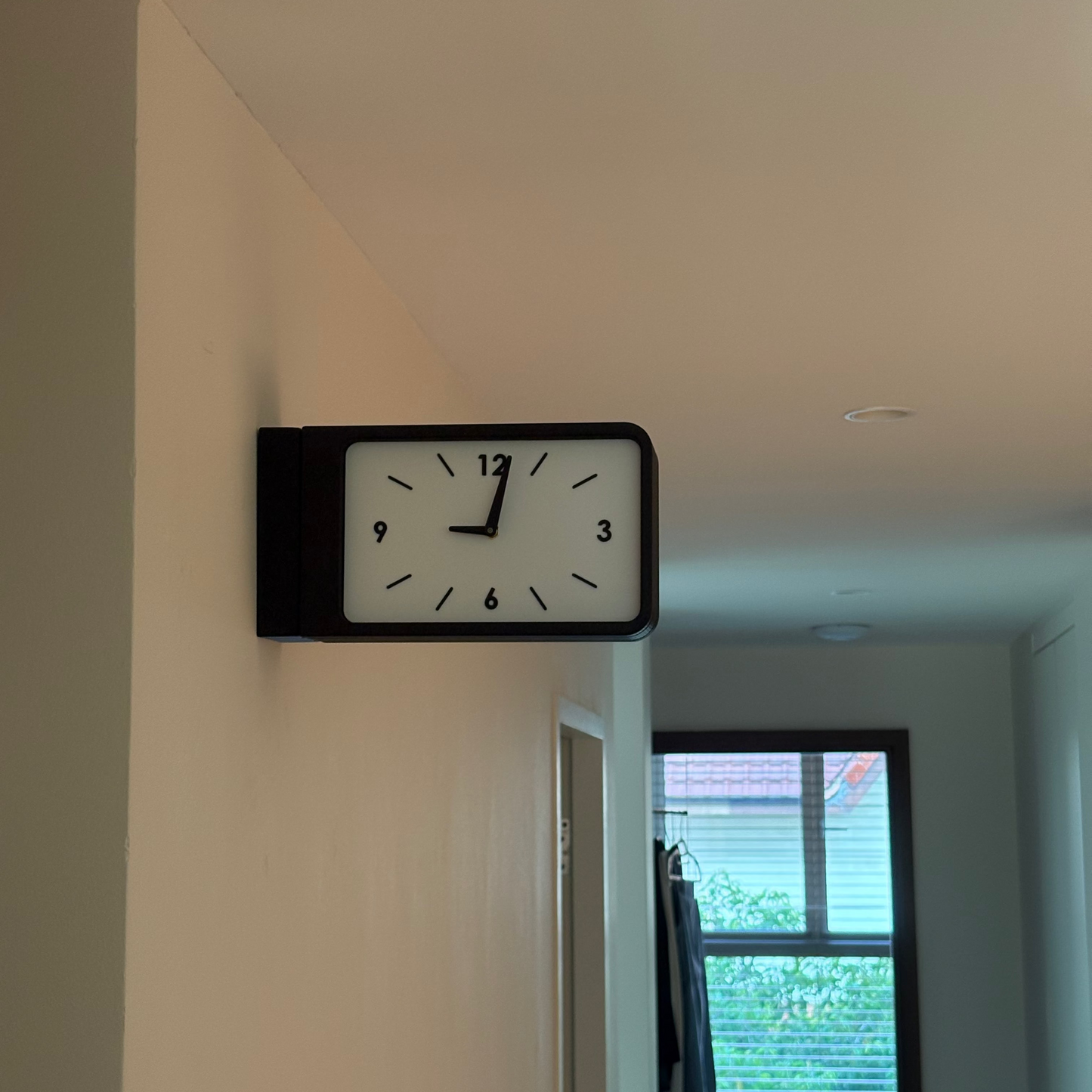 Datum (2 faced clock)