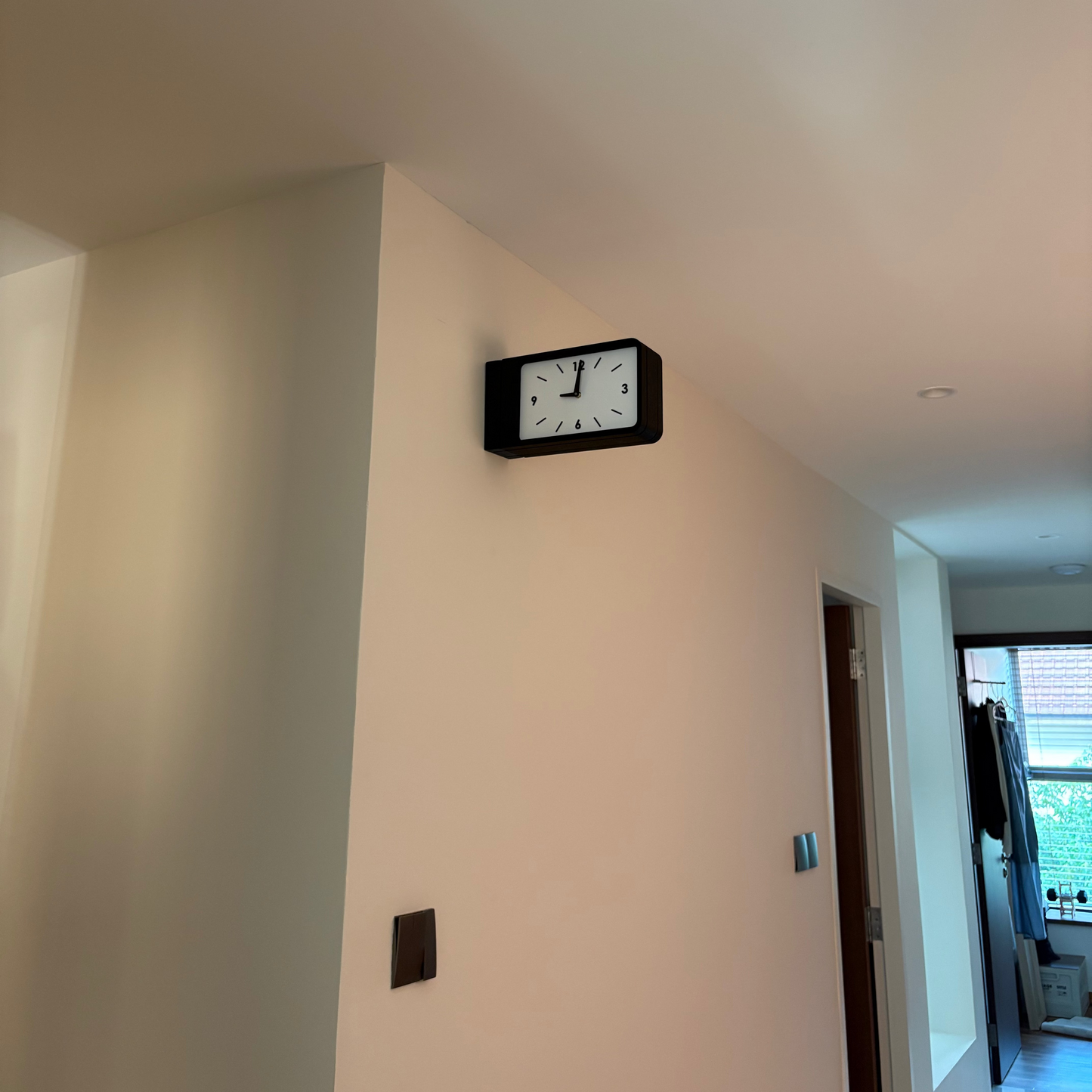 Datum (2 faced clock)